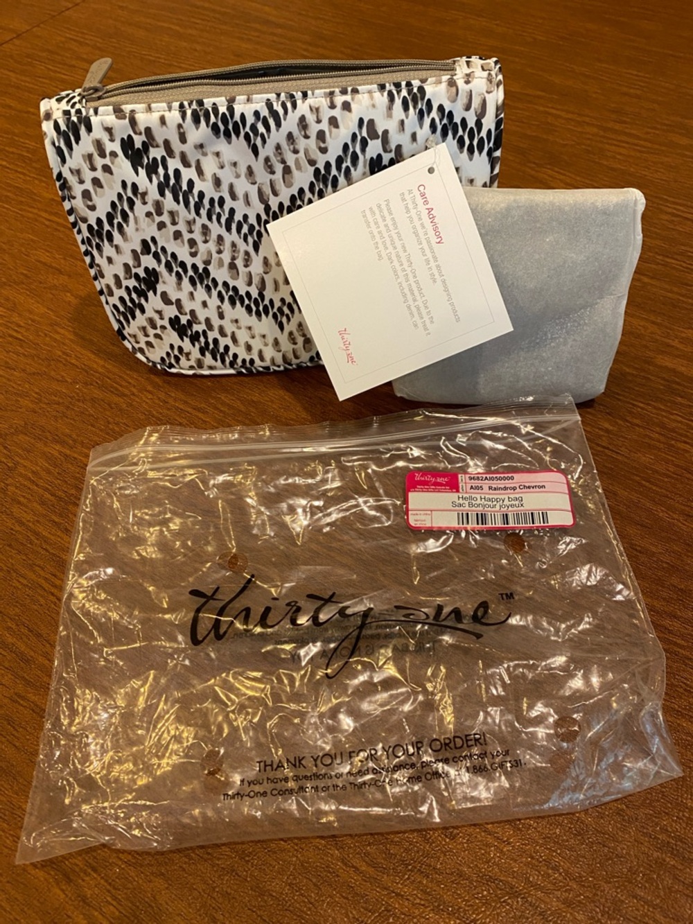 Thirty one hello happy bag NEW